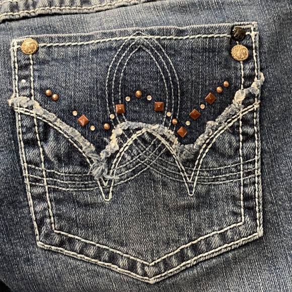 WRANGLER PREMIUM PATCH DENIM JEANS - Picture 1 of 8